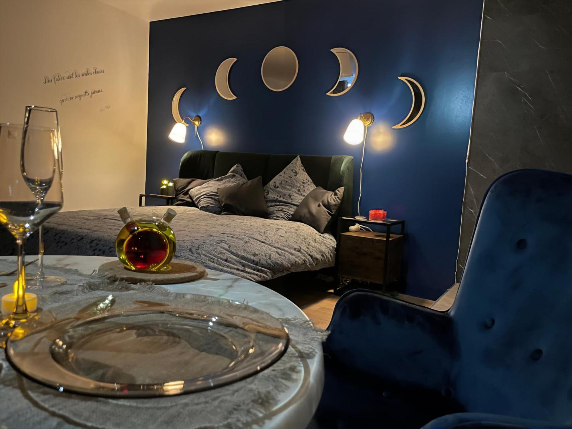 Sauna & Detente - Suite Privee - Tours - Netflix Eksteriør billede