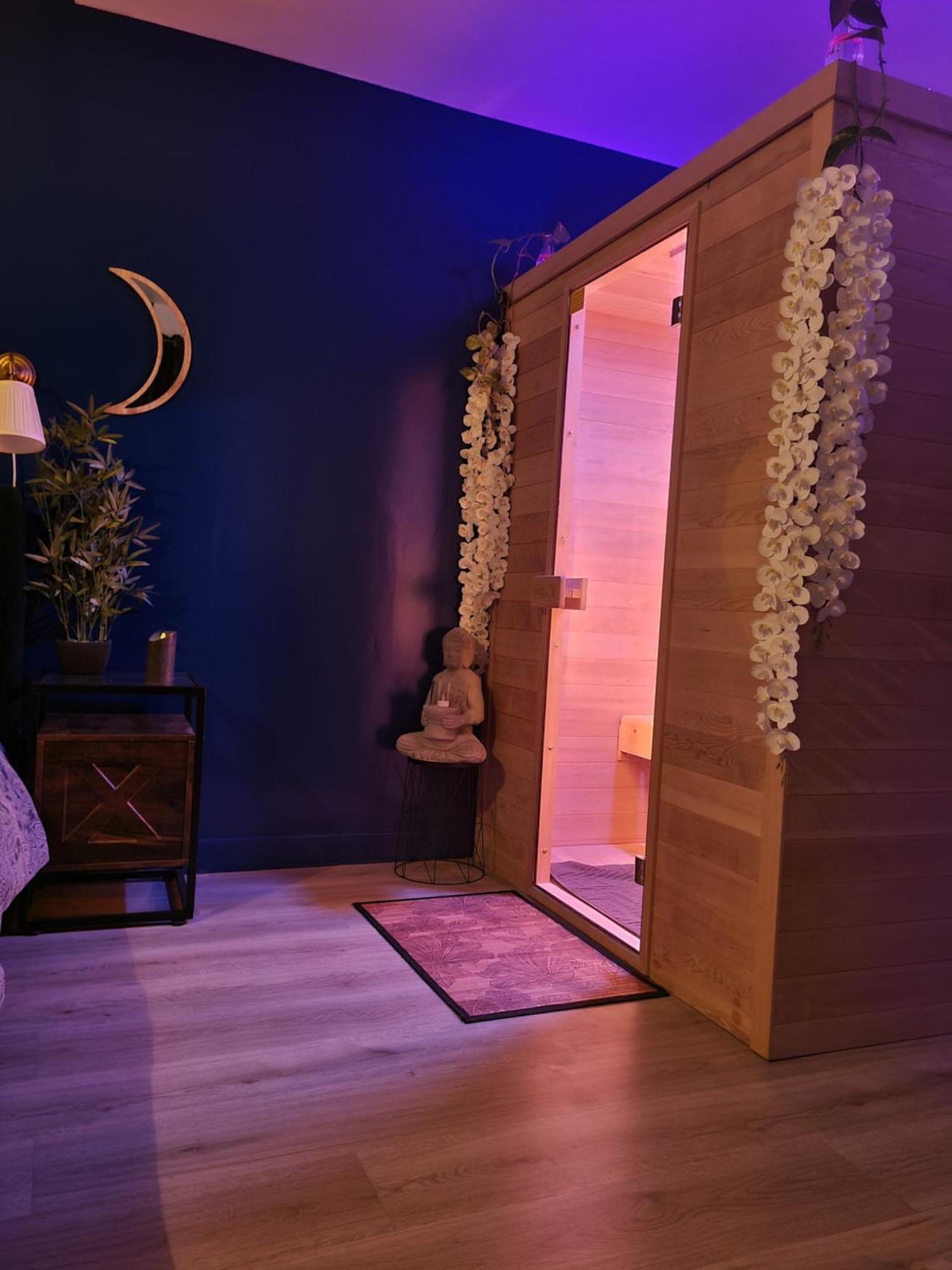Sauna & Detente - Suite Privee - Tours - Netflix Eksteriør billede